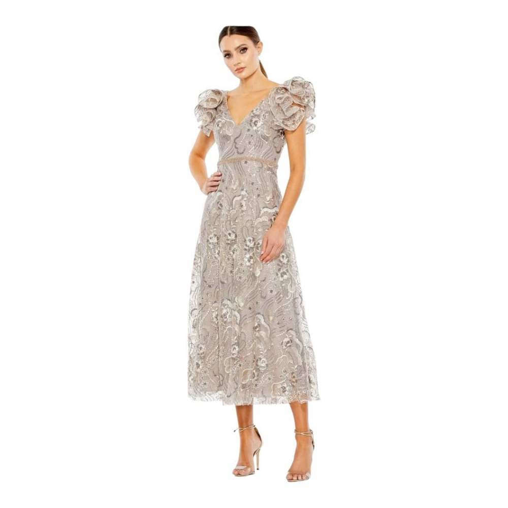 Mac DUGGAL Elegant Lace Evening Dress